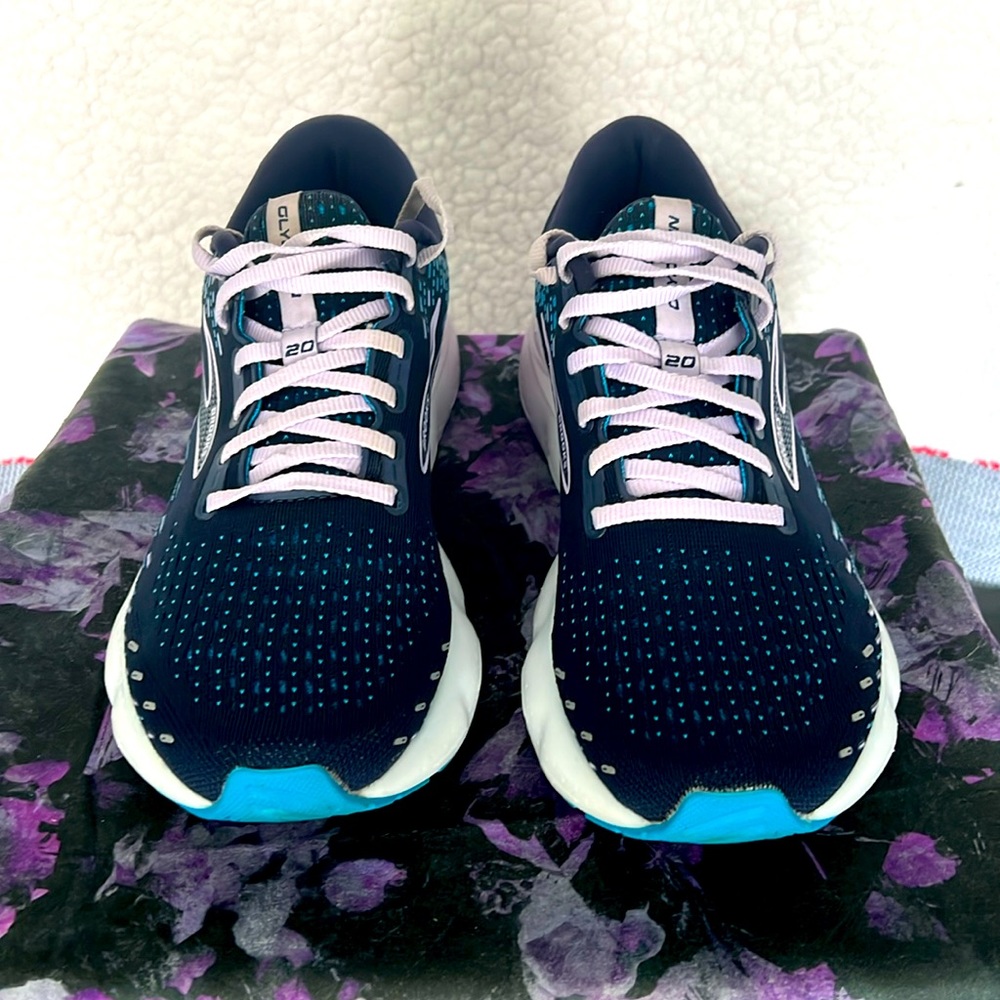 Womens size 9W Brooks Glycerin 20 peacoat/ocean/lilac shoes